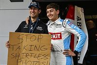 Russell dostarcza rozrywkę