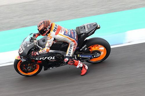 Márquez: Con mi hermano solo comparto el viaje a la pista