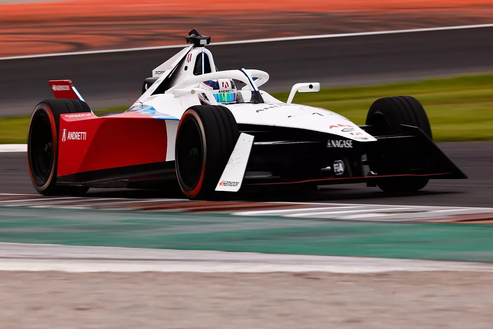 Jake Dennis, Andretti Global, Porsche 99X Electric Gen3