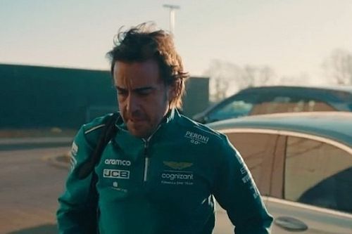 VIDEO: Fernando Alonso y su visita a la fábrica de Aston Martin