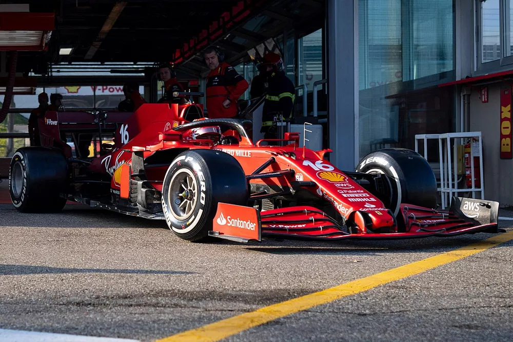 Charles Leclerc, Ferrari SF21
 