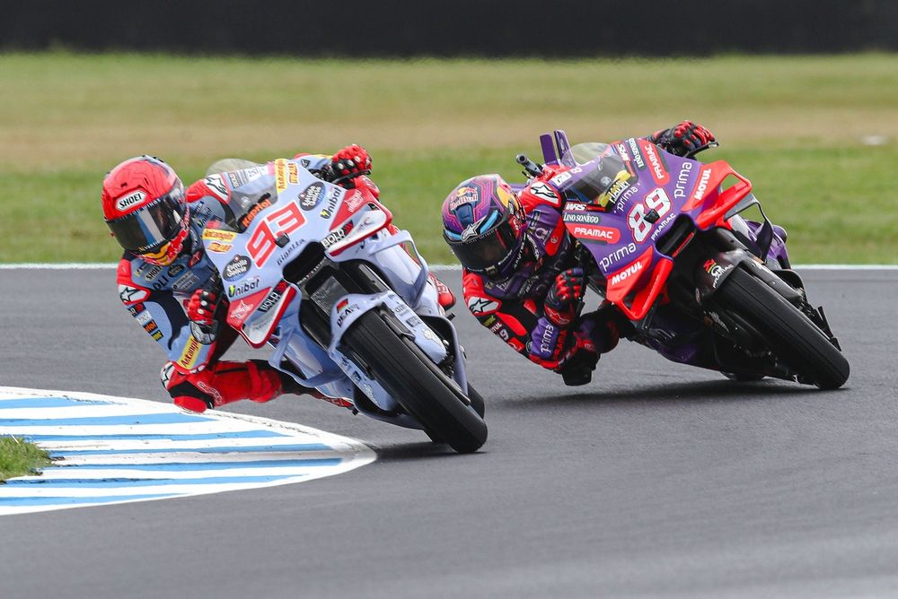 MotoGP Australian GP Marquez outduels Martin to win nailbiter