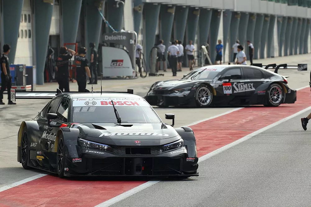 #64 Modulo & #100 STANLEY, HONDA CIVIC TYPE R-GT
