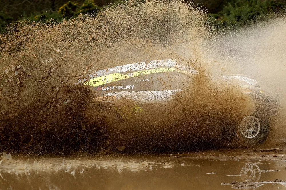 Mikaela Ahlin-Kottulinsky, Kevin Hansen, JBXE Extreme-E Team 