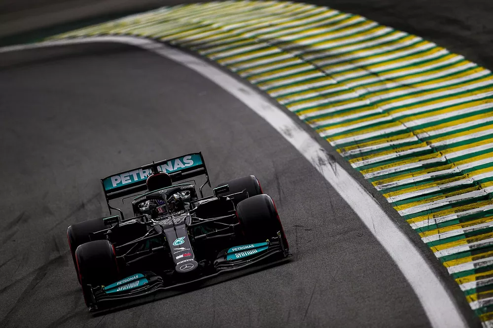 Lewis Hamilton, Mercedes W12