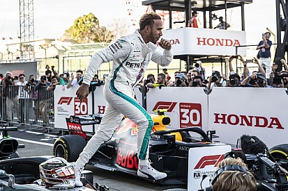 Hamilton ötszörös világbajnok lesz Austinban, ha…
