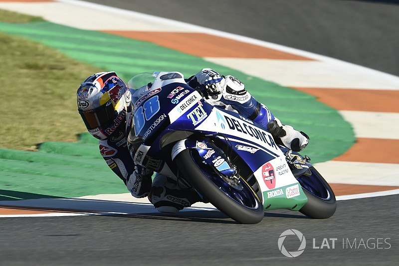 Moto3バレンシア決勝:マルティン初優勝。デビュー戦の真崎10位と健闘