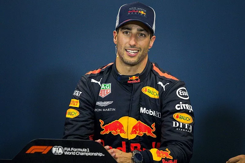 Ganador Daniel Ricciardo, Red Bull Racing en la Conferencia de prensa