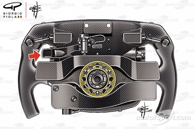 Detalle trasero del volante del Ferrari SF71H de Sebastian Vettel
