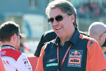 KTM-Chef Stefan Pierer verneigt sich: "Marquez ist ein Gott"
