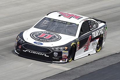 Kevin Harvick takes Stage 1 at Dover as several run out of fuel