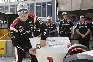 Newgarden vence a Power por la pole en Alabama