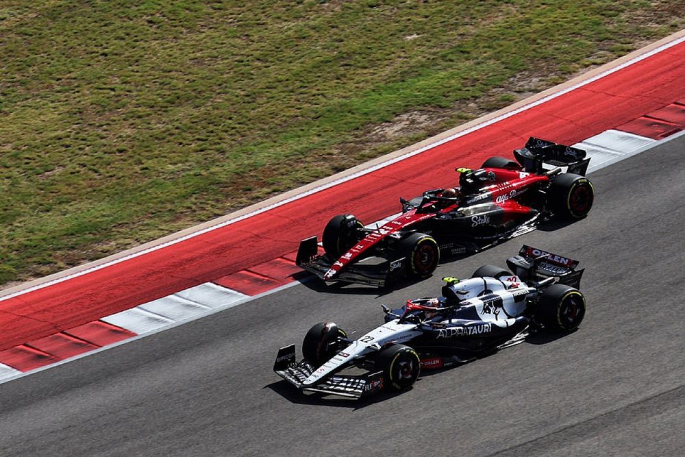 Yuki Tsunoda, AlphaTauri AT04, Guanyu Zhou, Alfa Romeo C43