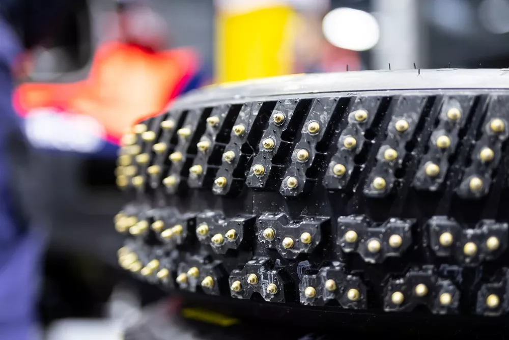 Ice tyre