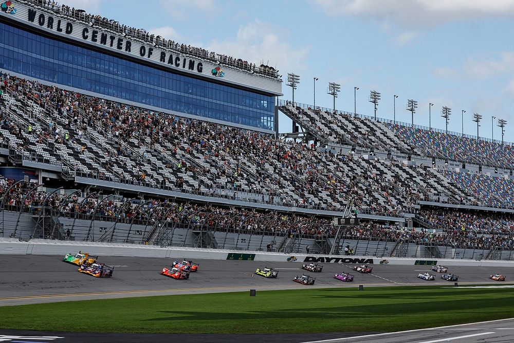#2 United Autosports ORECA LMP2-Gibson: Ben Keating, Nico Pino, Ben Hanley, Patricio O'Ward, #04 CROWDSTRIKE Racing by APR ORECA LMP2-Gibson: George Kurtz, Colin Braun, Toby Sowery, Malthe Jakobsen, #74 Riley ORECA LMP2-Gibson: Gar Robinson, Felipe Fraga, Josh Burdon, Felipe Massa, #33 Sean Creech Motorsport Ligier LMP2-Gibson: Lance Willsey, Joao Barbosa, Nolan Siegel, Jonny Edgar