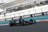 Russell najszybszy podczas „treningu juniorów”