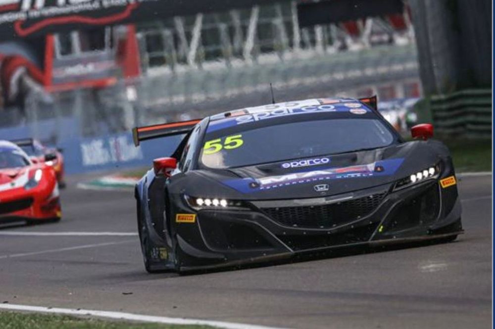 Honda NSX GT3 da equipe Scuderia Nova Race