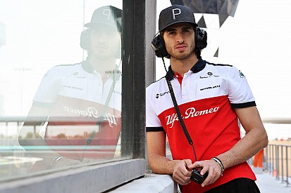 Giovinazzi diz que Sauber terá “meta alta” para fechar em quarto