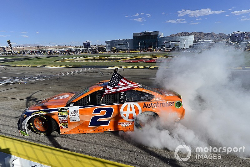 NASCAR: Keselowski gewinnt wilden Playoff-Auftakt in Las Vegas