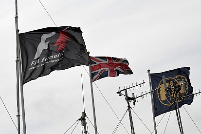 FIA, F1'in logosunu değiştirecek Liberty'e destek verdi