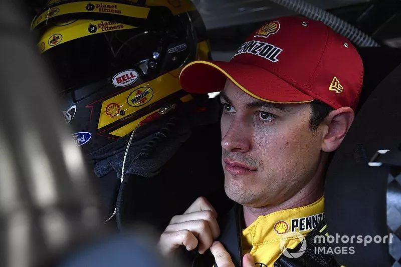  Joey Logano, Team Penske, Ford Mustang Shell Pennzoil