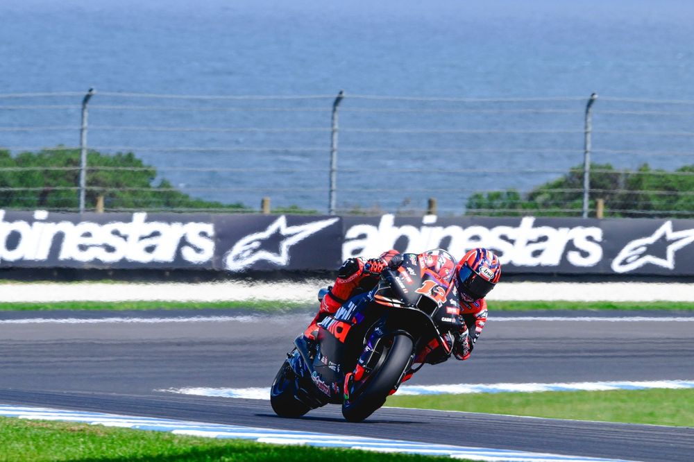 Maverick Vinales, Aprilia Racing Team