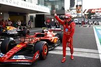 Sainz vuela y logra la pole en M&eacute;xico con Verstappen y Norris detr&aacute;s