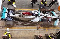 Mercedes za Ferrari i McLarenem