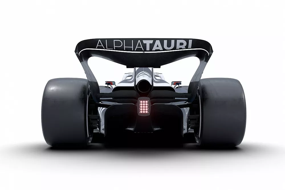 AlphaTauri AT03