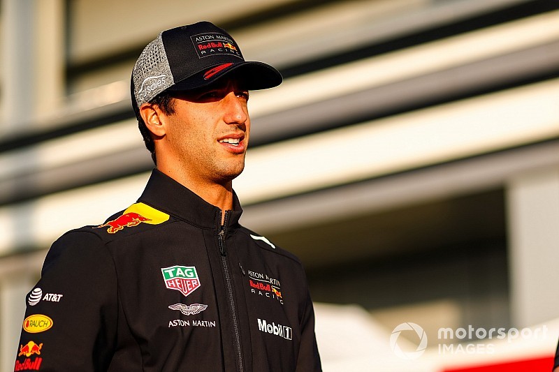 Ricciardo: Hamilton Vettel'den daha istikrarlı