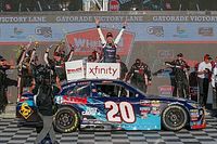 Christopher Bell gana en Phoenix y sigue en la lucha por el título