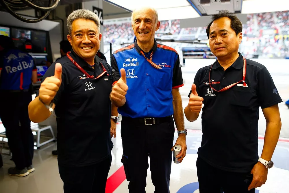 Franz Tost, teambaas Toro Rosso, en Toyoharu Tanabe, F1 Technical Director, Honda