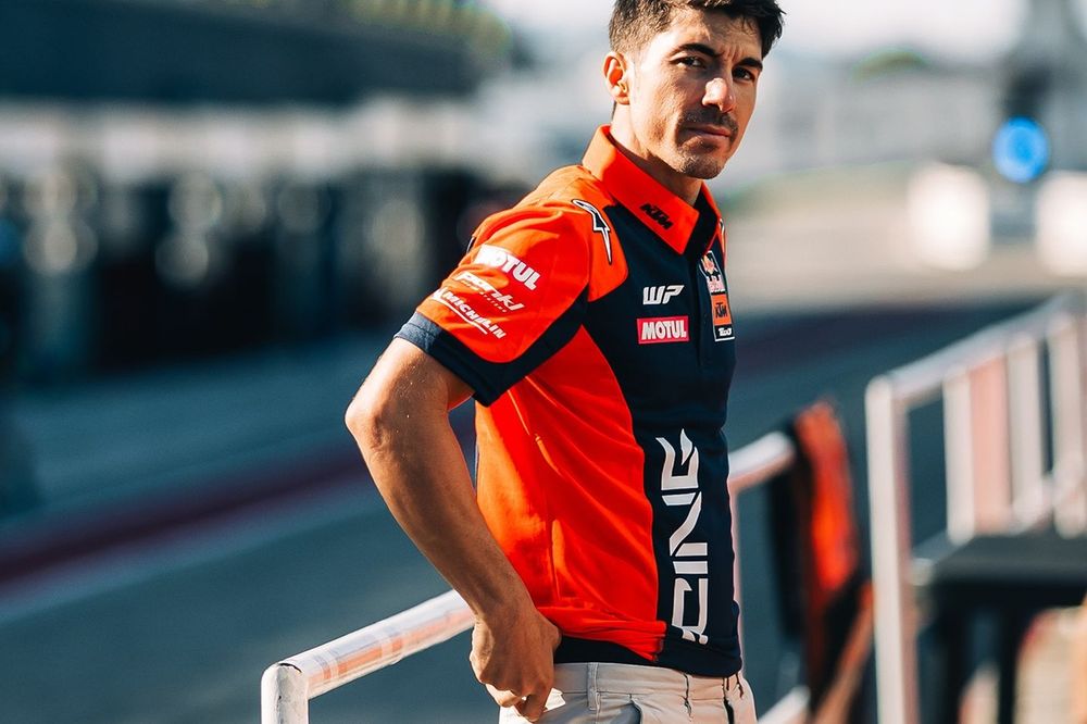 Maverick Vi&ntilde;ales, Red Bull KTM Tech 3