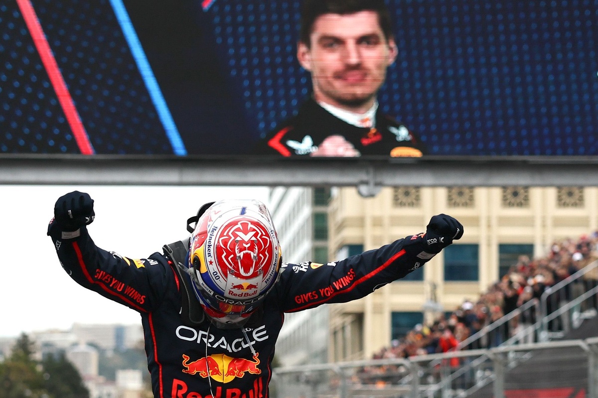 How Verstappen picked race-winning F1 Azerbaijan GP strategy for Red Bull