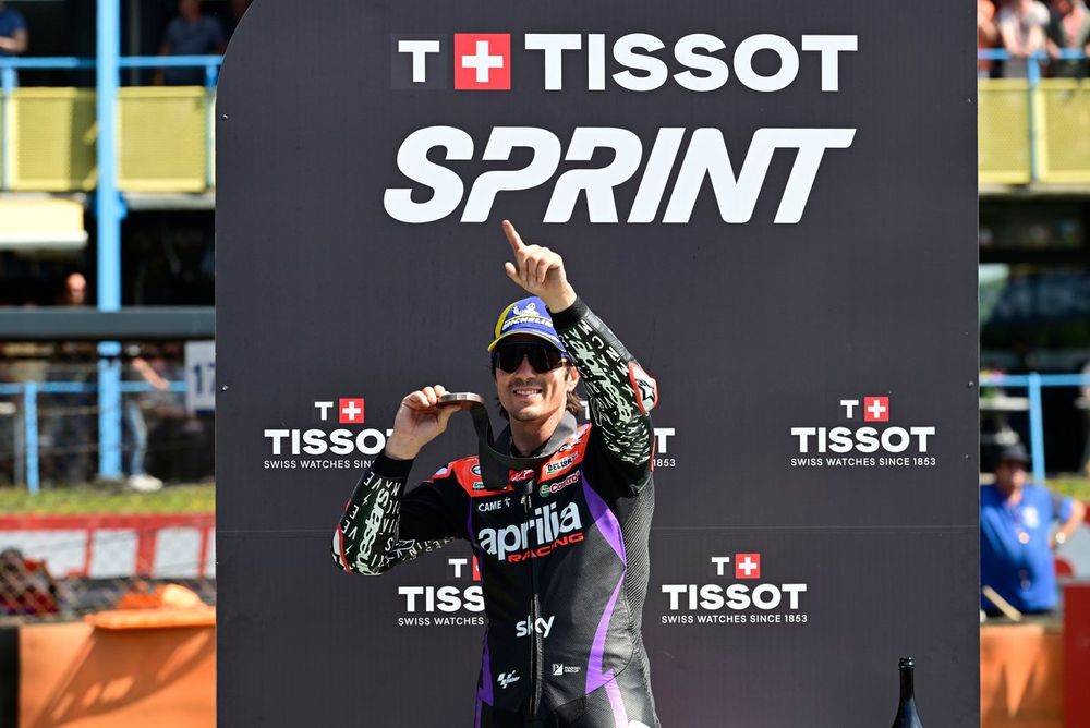 Maverick Viñales, Aprilia Racing Team