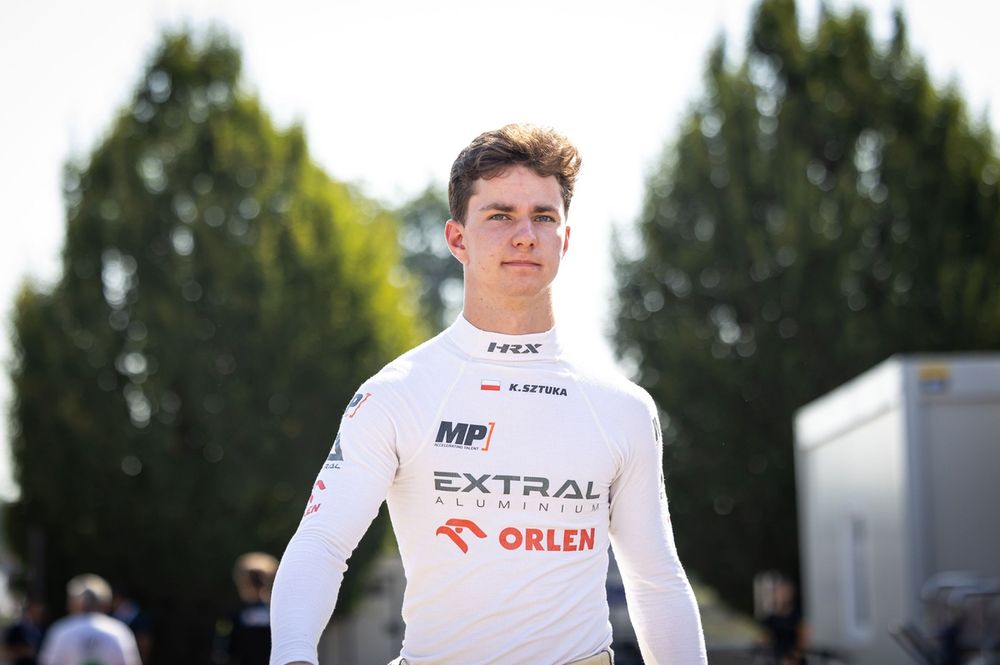 Kacper Sztuka, MP Motorsport