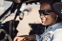 Una piloto denuncia que robaron piezas de su coche en el Rally Dakar