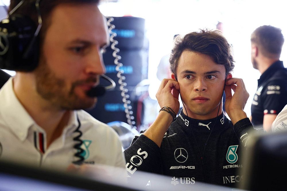 Nyck de Vries, Mercedes W13 