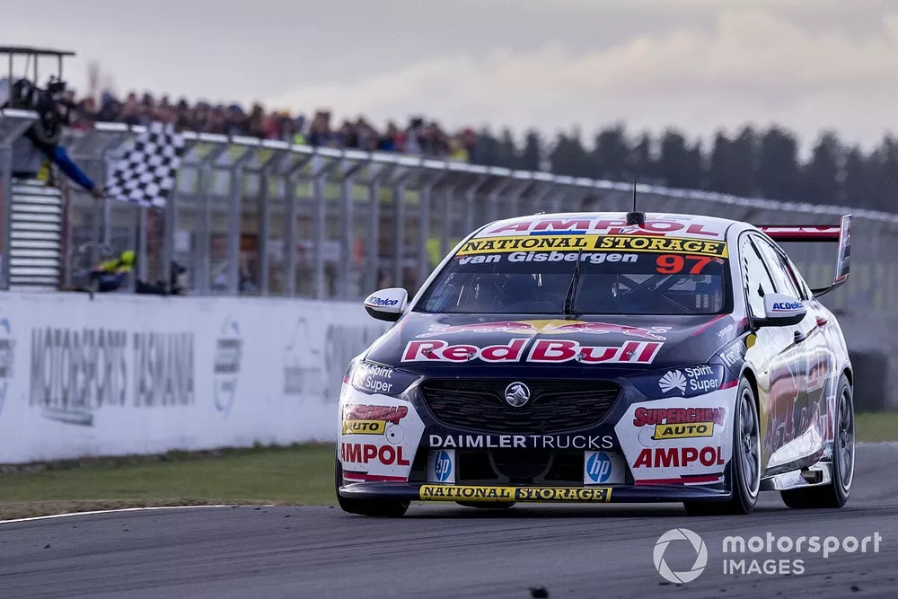 Race winner Shane van Gisbergen, Triple Eight Race Engineering