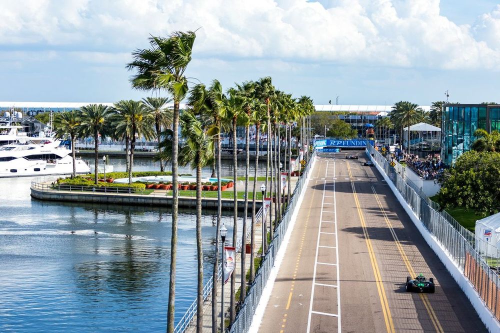 Romain Grosjean, Juncos Hollinger Racing Chevrolet