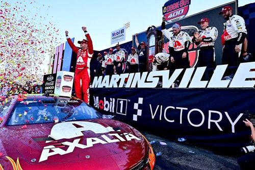 Byron gana la carrera en Martinsville en 1-2-3 de Hendrick