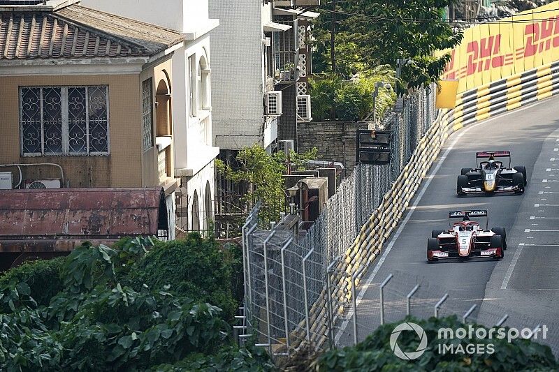 Robert Shwartzman, SJM Theodore Racing by Prema, J&uuml;ri Vips, Hitech Grand Prix