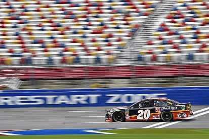 Erik Jones fue el más rápido en la práctica final para la Coke 600 y Suárez en 21