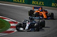 Alonso: Rivais não estão explorando "fraquezas" de Hamilton