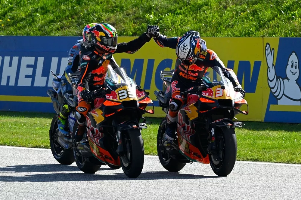 Brad Binder, Red Bull KTM Factory Racing, Pedro Acosta, Red Bull KTM Factory Racing