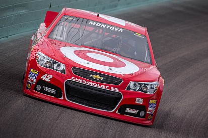 Montoya: NASCAR tough for drivers without dirt racing backgrounds
