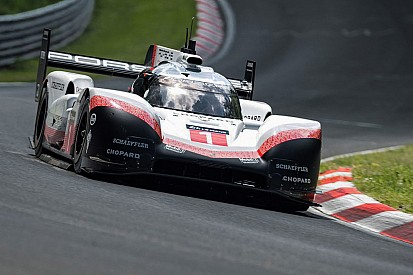 Porsche 919 Evo kalahkan rekor waktu Nordschleife
