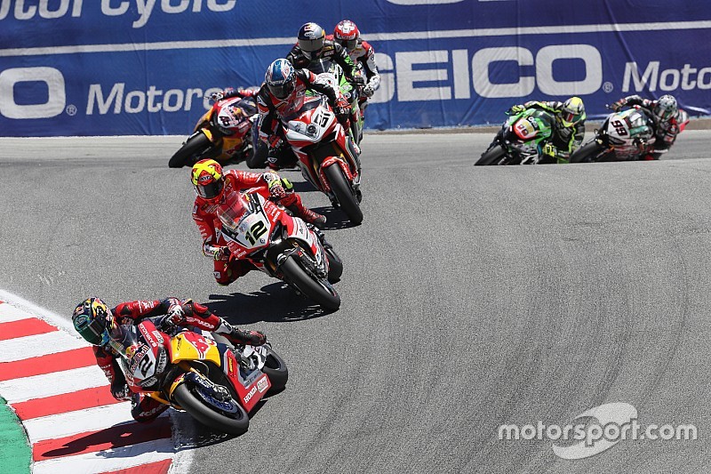 Leon Camier wütend: MotoGP schaut nicht auf Superbike-WM