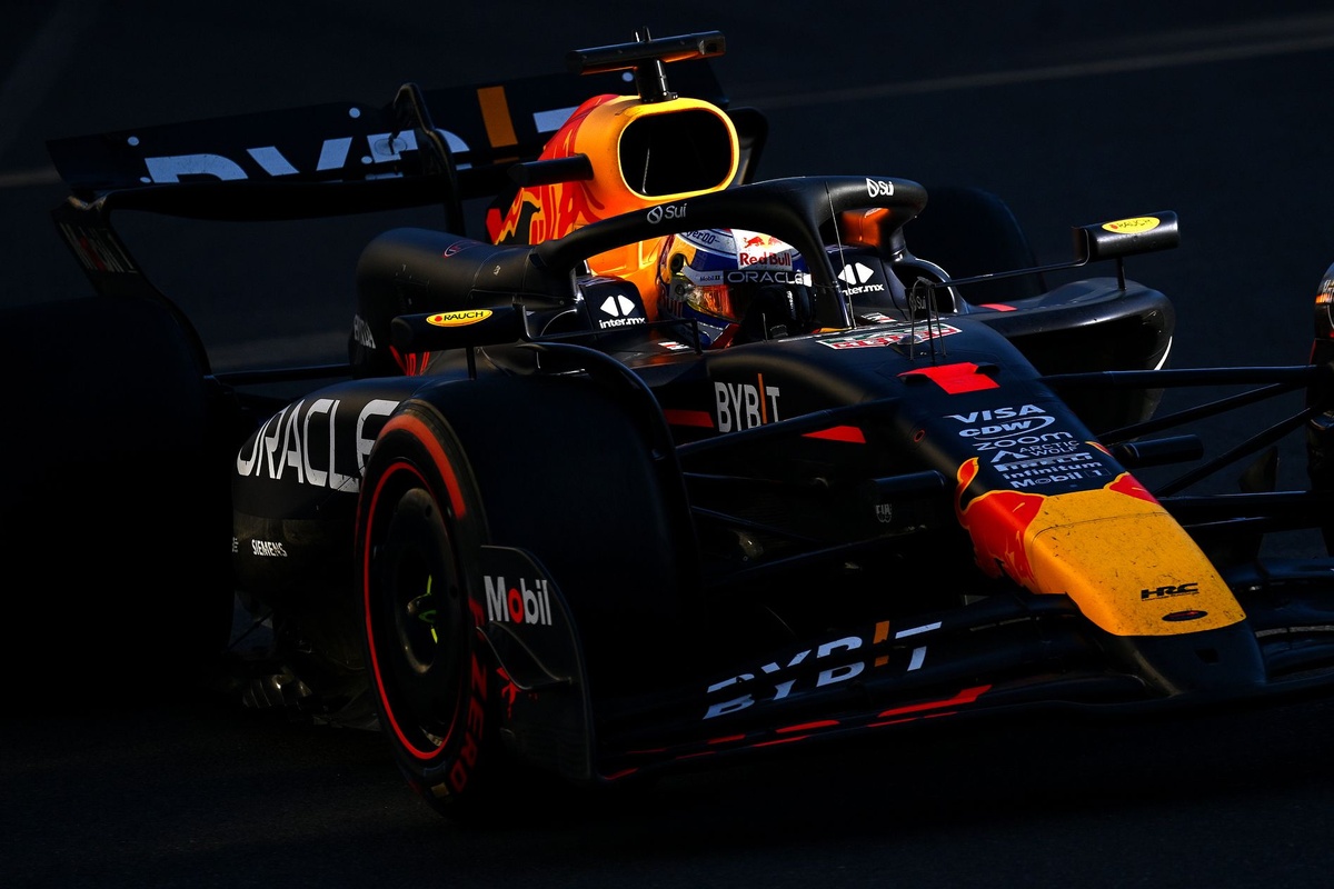 F1世界王者も5位が限界……フェルスタッペン、アゼルバイジャンGPでの