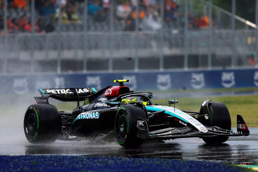 Lewis Hamilton, Mercedes F1 W15 